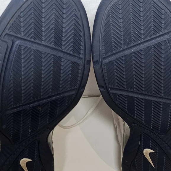 Nike 12 The Overplay VI - Picture 6 of 16